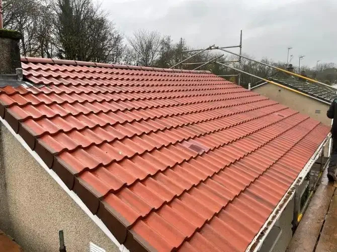 Réfection complète de toiture en tuiles